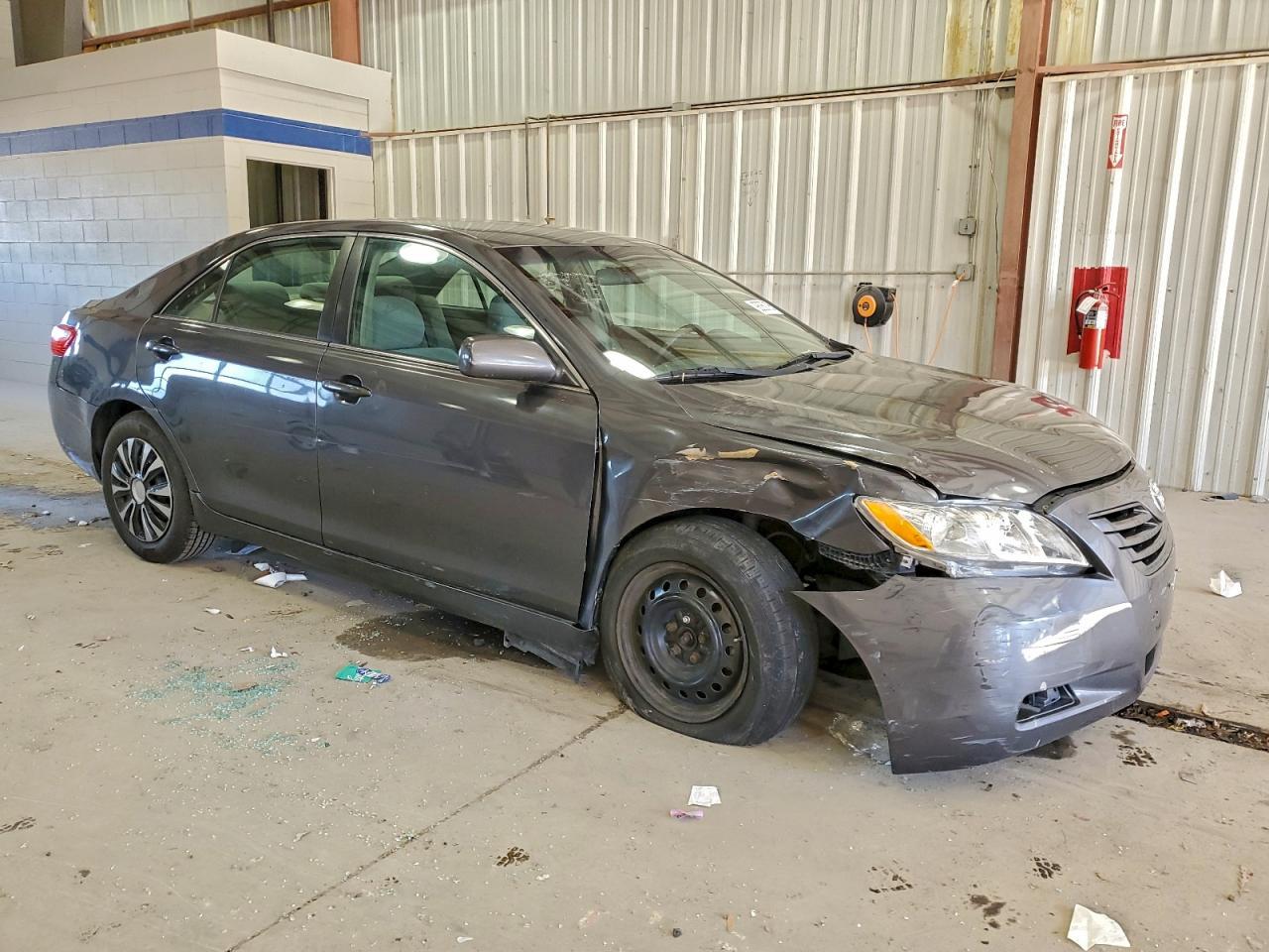 2009 Toyota Camry Base - Image 4
