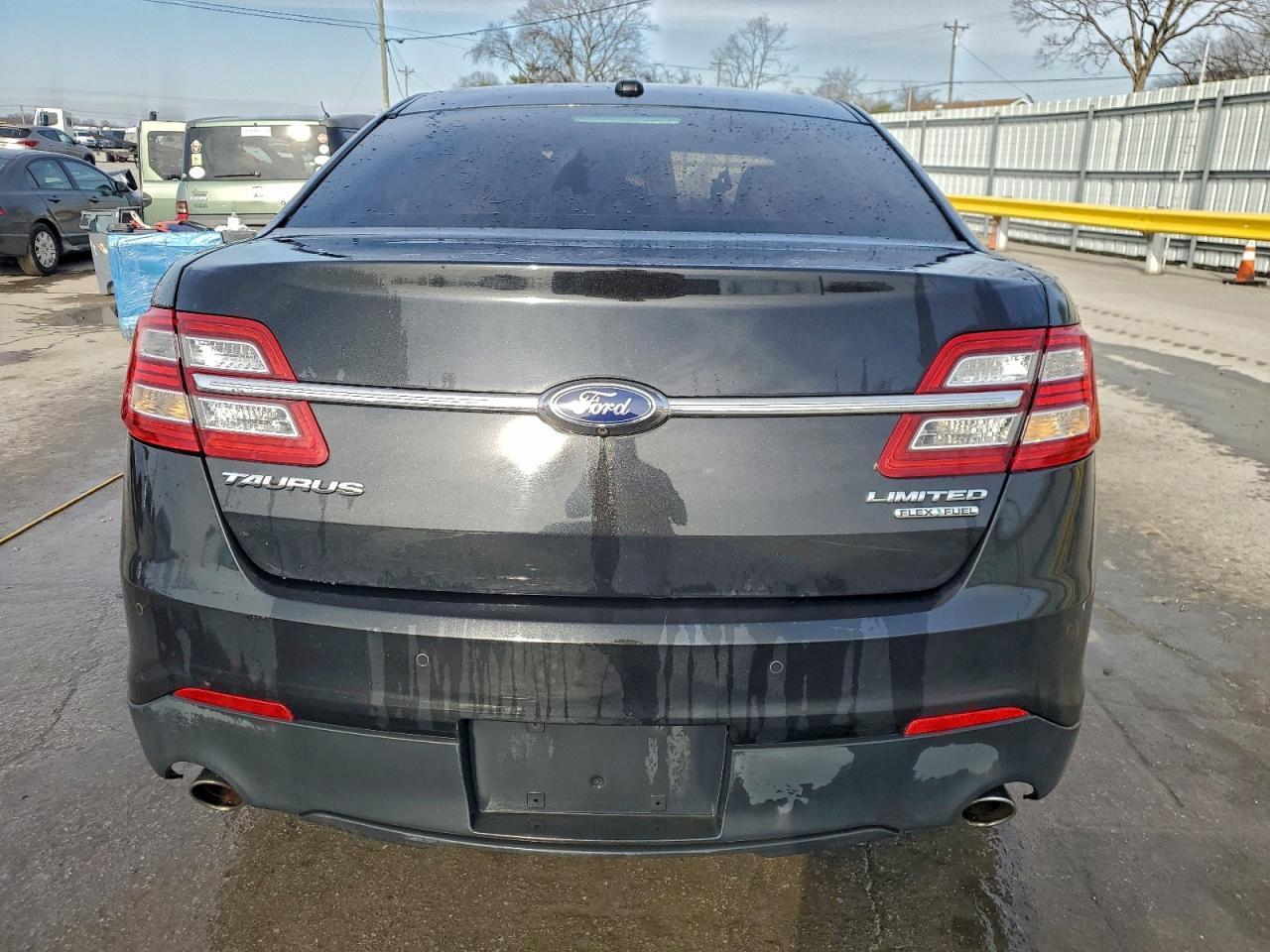 2013 Ford Taurus Limited - Фото 6