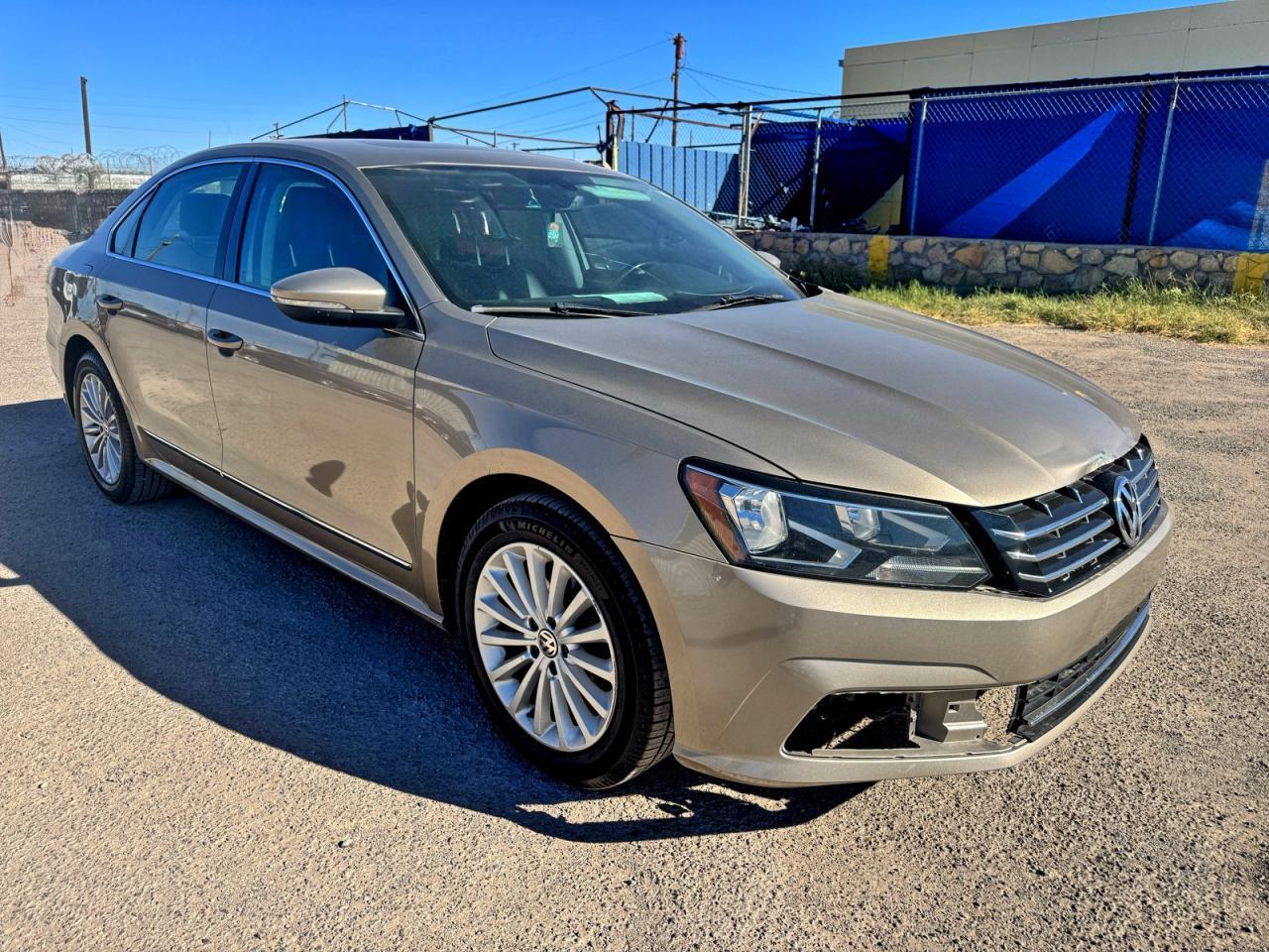 2016 Volkswagen Passat Se