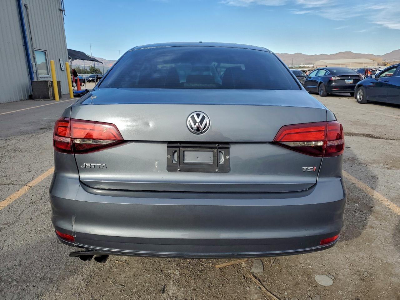 2016 Volkswagen Jetta S - Image 6