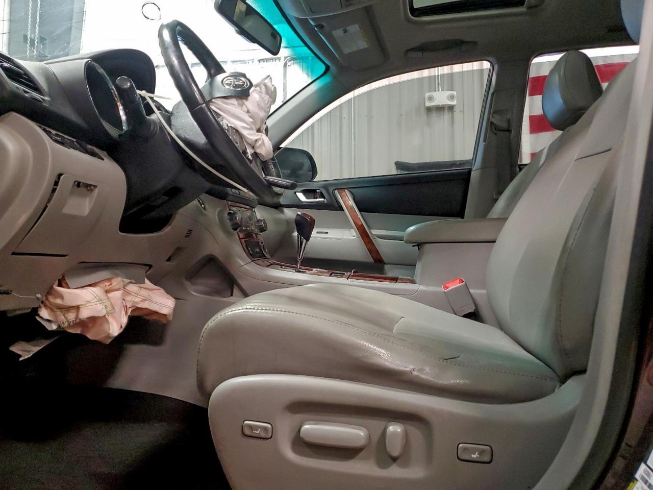 2011 Toyota Highlander Limited - Фото 7