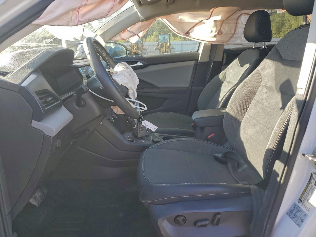 2022 Volkswagen Taos Se - Фото 7