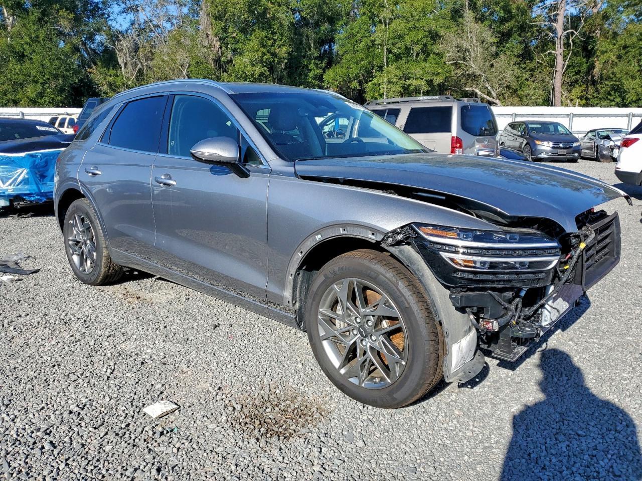 2025 Genesis Gv70 Base - Image 4