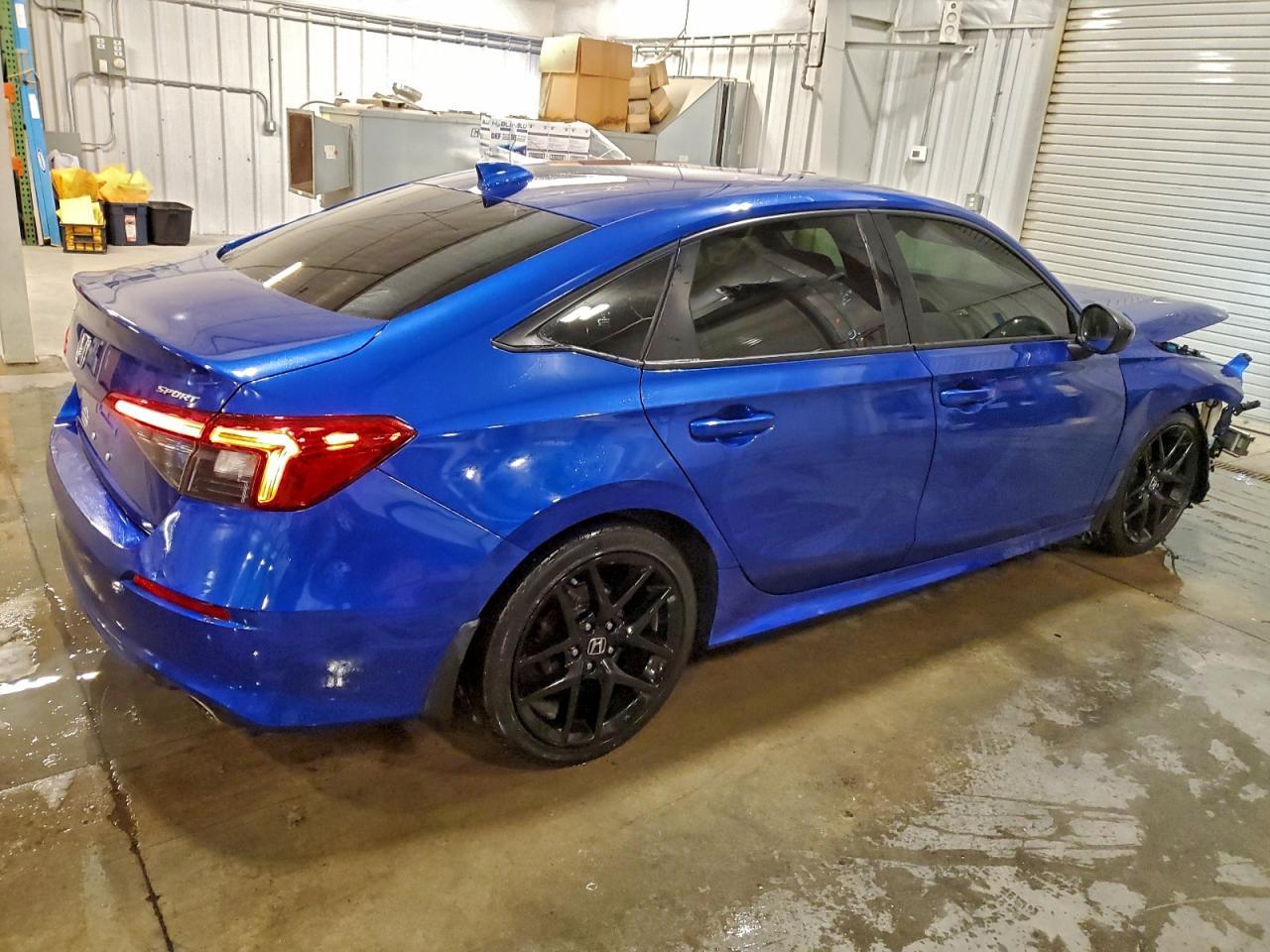 2022 Honda Civic Sport - Image 3