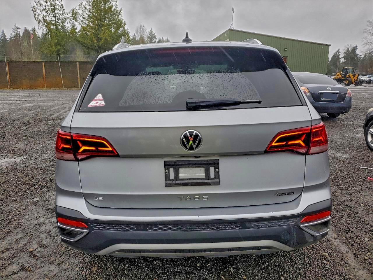 2023 Volkswagen Taos Se - Image 6