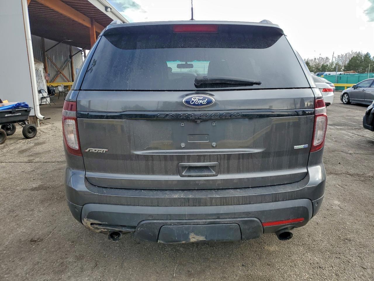 2015 Ford Explorer Sport - Image 6