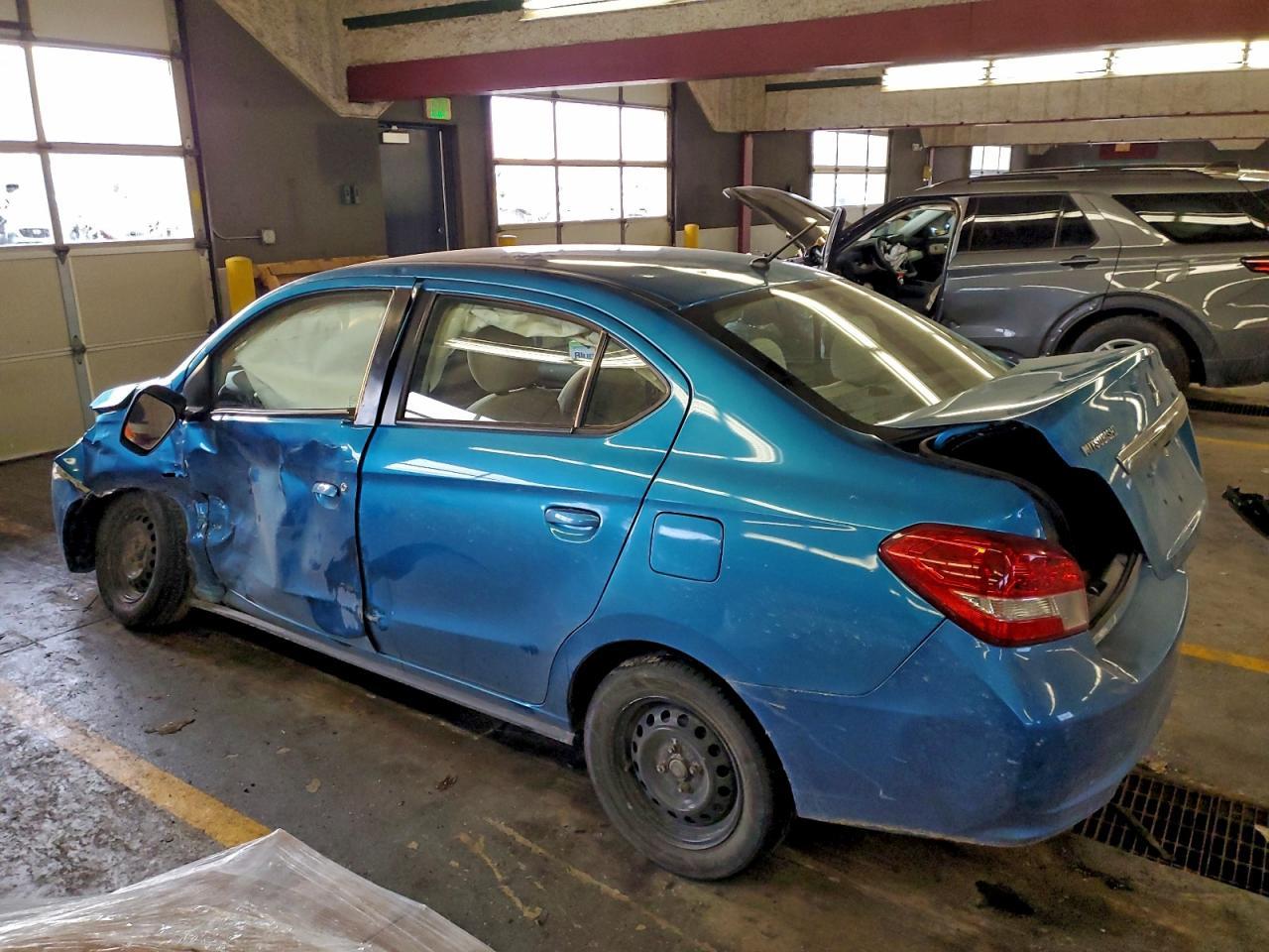 2019 Mitsubishi Mirage - Фото 2