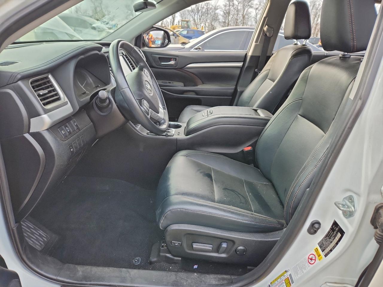 2019 Toyota Highlander Se - Фото 7