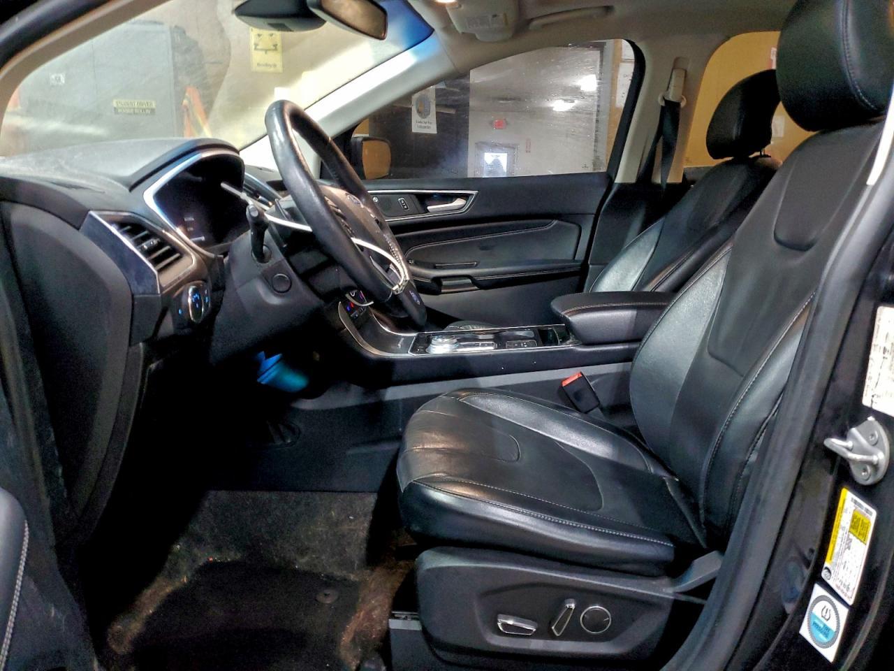 2019 Ford Edge Titanium - Image 7