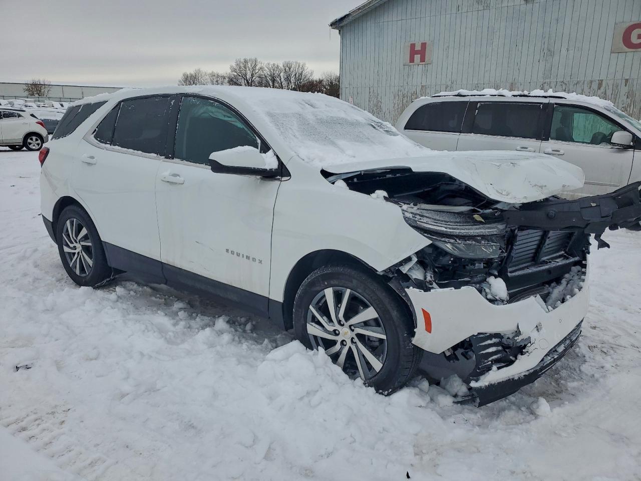 2024 Chevrolet Equinox Lt - Image 4
