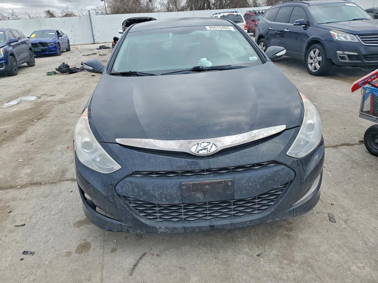 2013 Hyundai Sonata Hybrid - Image 5