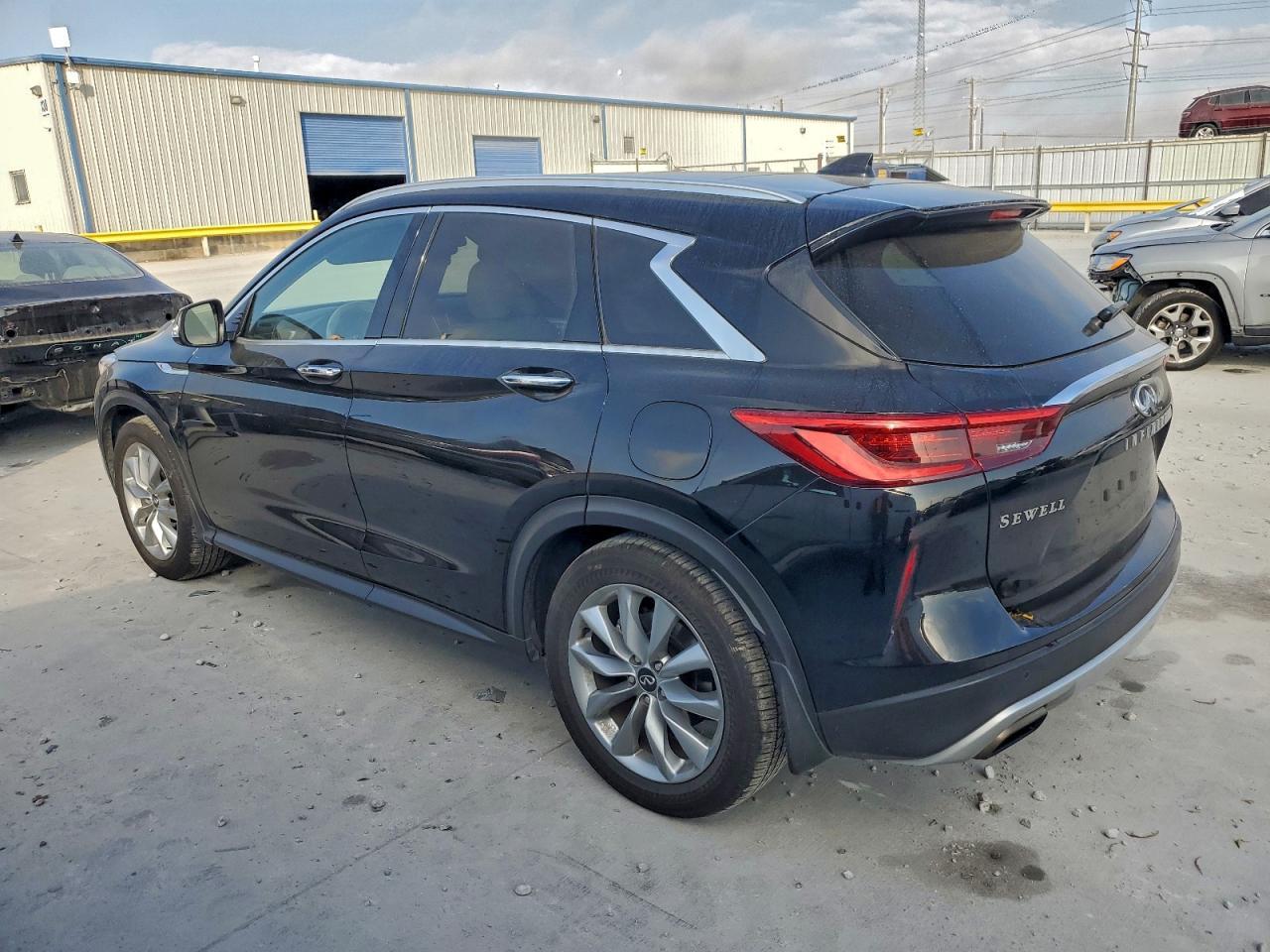 2020 Infiniti Qx50 Pure - Image 2