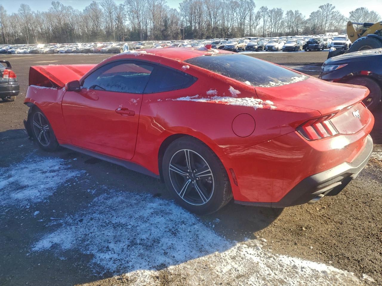 2025 Ford Mustang - Фото 2