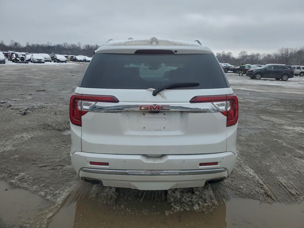 2021 GMC Acadia Denali - Фото 6