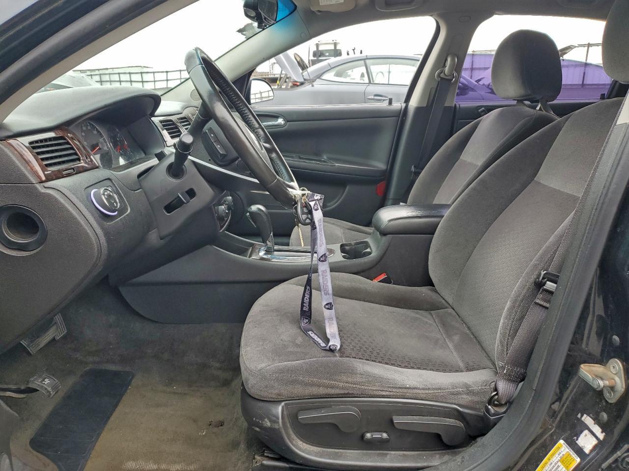2012 Chevrolet Impala Lt - Image 7