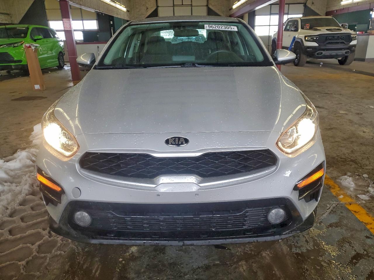 2020 Kia Forte Lxs - Фото 5