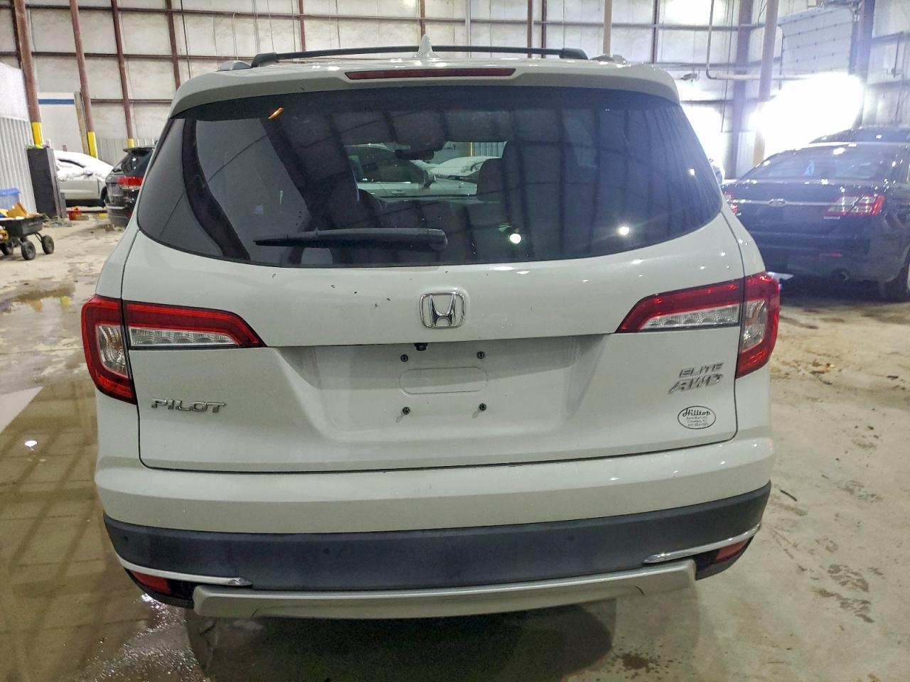 2020 Honda Pilot Elite - Image 6