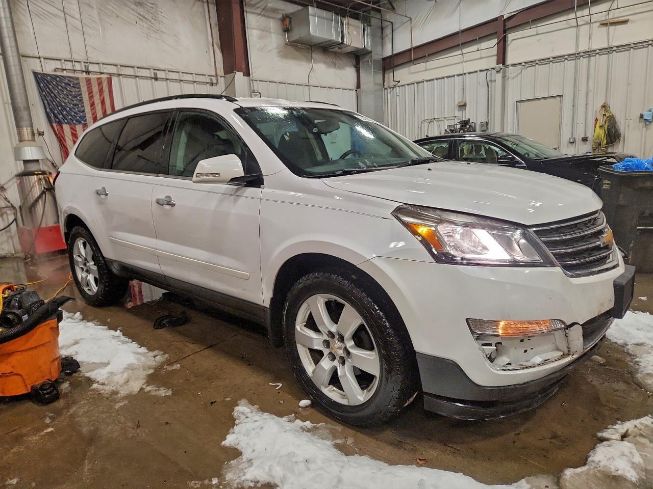 2016 Chevrolet Traverse Lt - Image 4