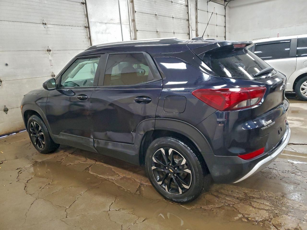 2021 Chevrolet Trailblazer Lt - Фото 2