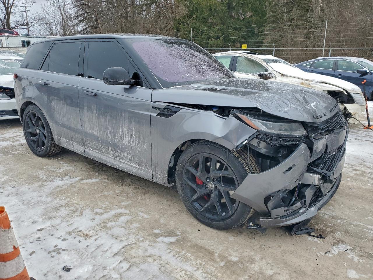 2023 Land Rover Range Rover Sport Dynamic Se - Image 4