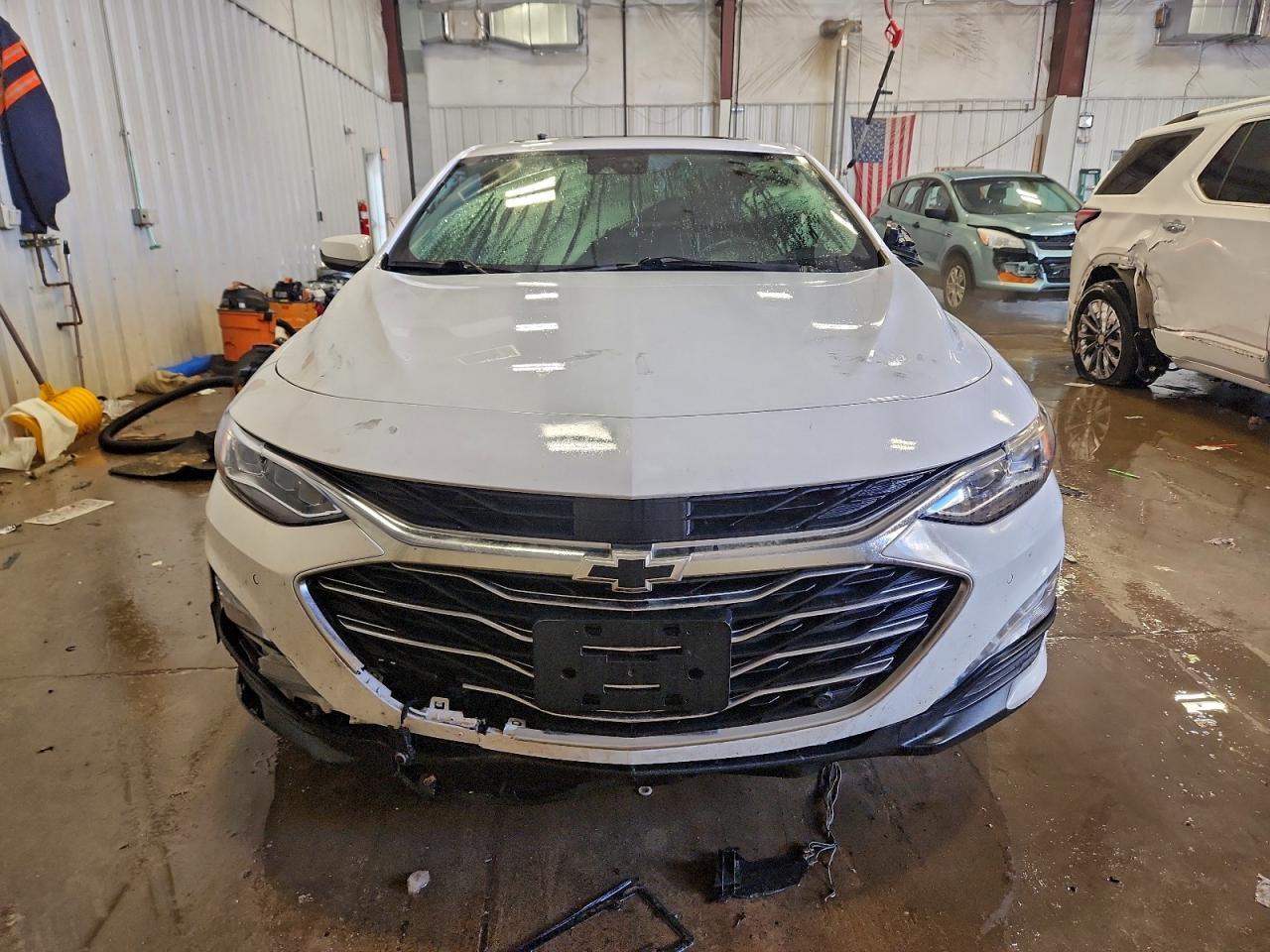 2020 Chevrolet Malibu Premier - Image 5