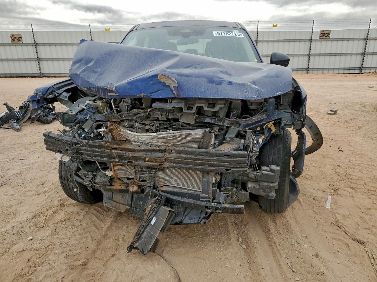 2025 Nissan Kicks S - Image 5