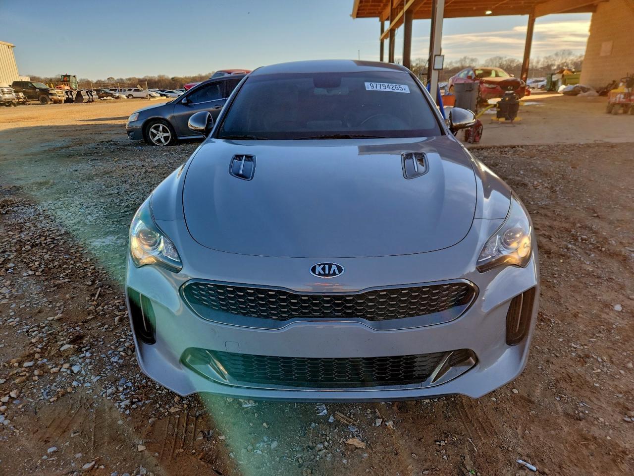2021 Kia Stinger - Фото 5