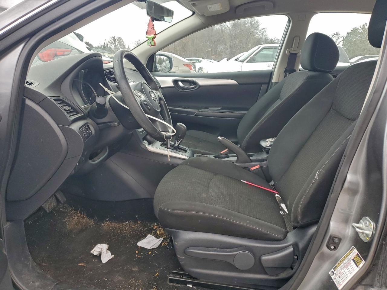 2019 Nissan Sentra S - Фото 7