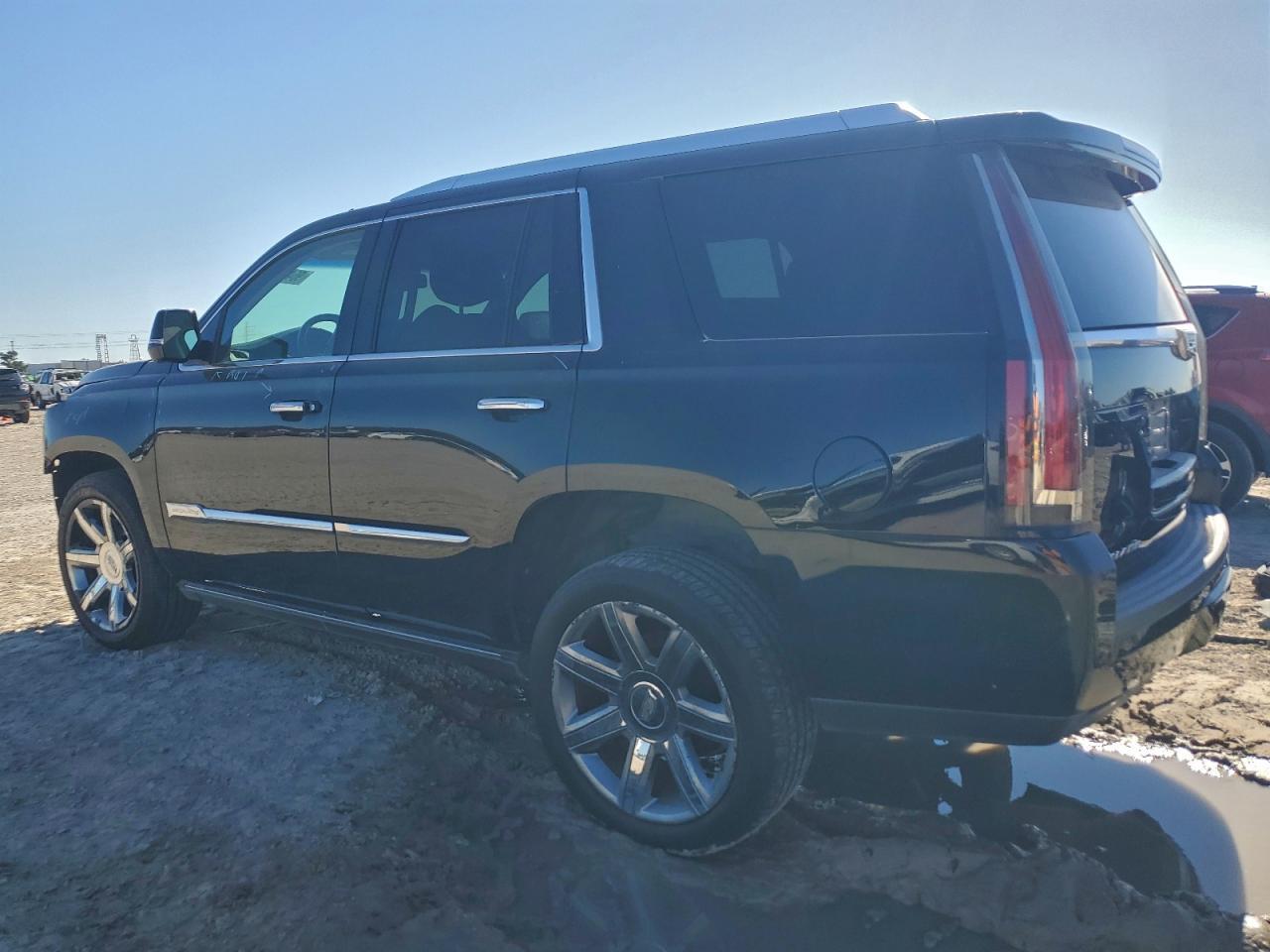2015 Cadillac Escalade Premium - Фото 2