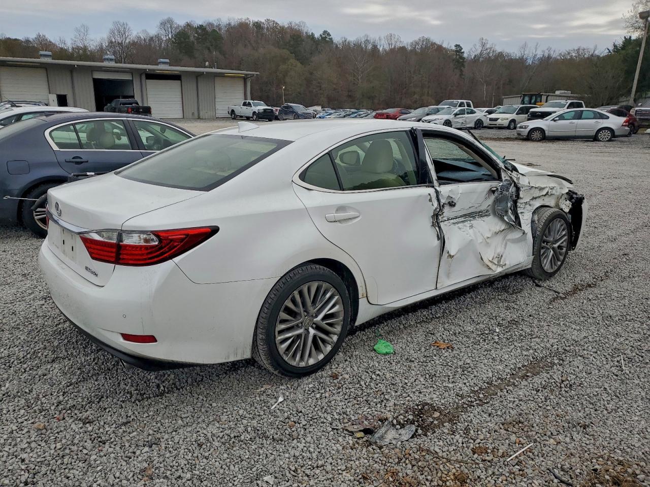 2015 Lexus Es 350 - Image 3