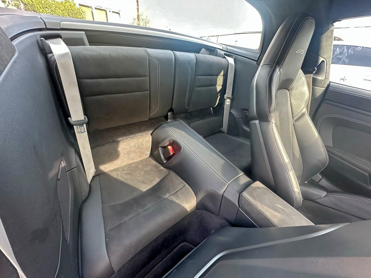 2022 Porsche 911 Targa 4S - Image 6