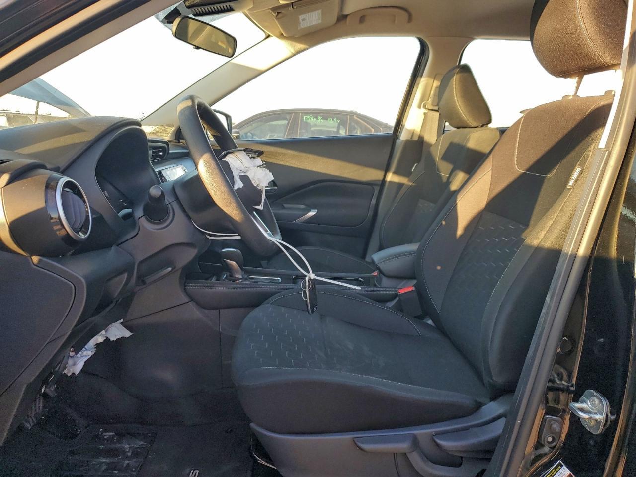 2024 Nissan Kicks Sv - Image 7