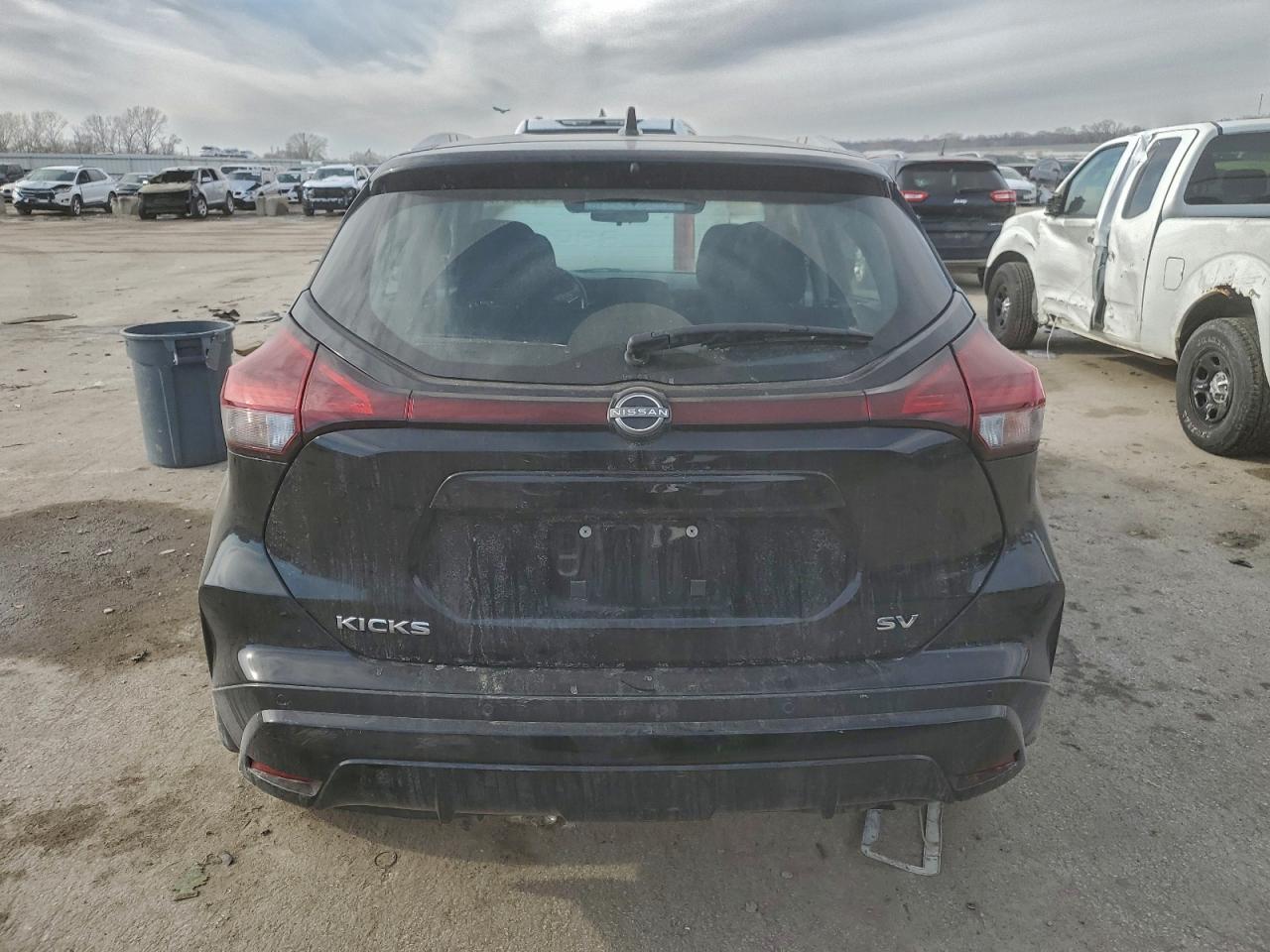 2023 Nissan Kicks Sv - Image 6