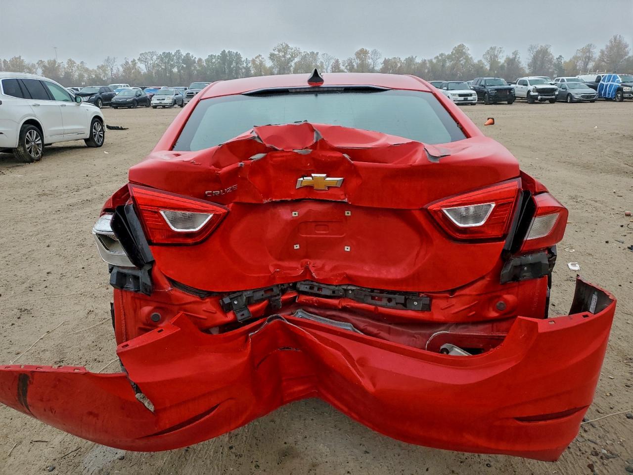 2018 Chevrolet Cruze Ls - Фото 6