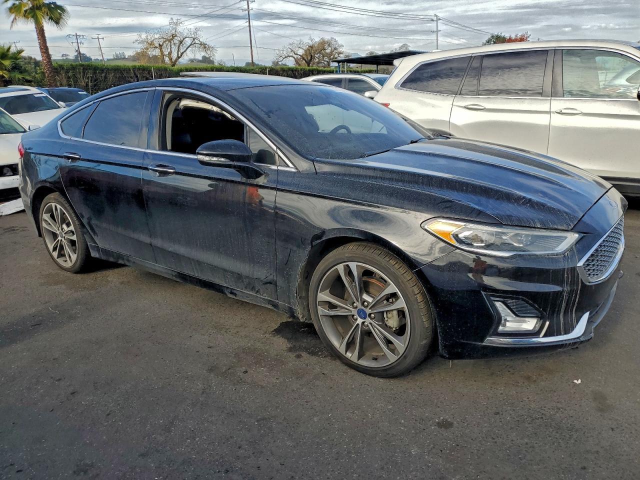 2019 Ford Fusion Titanium - Фото 4