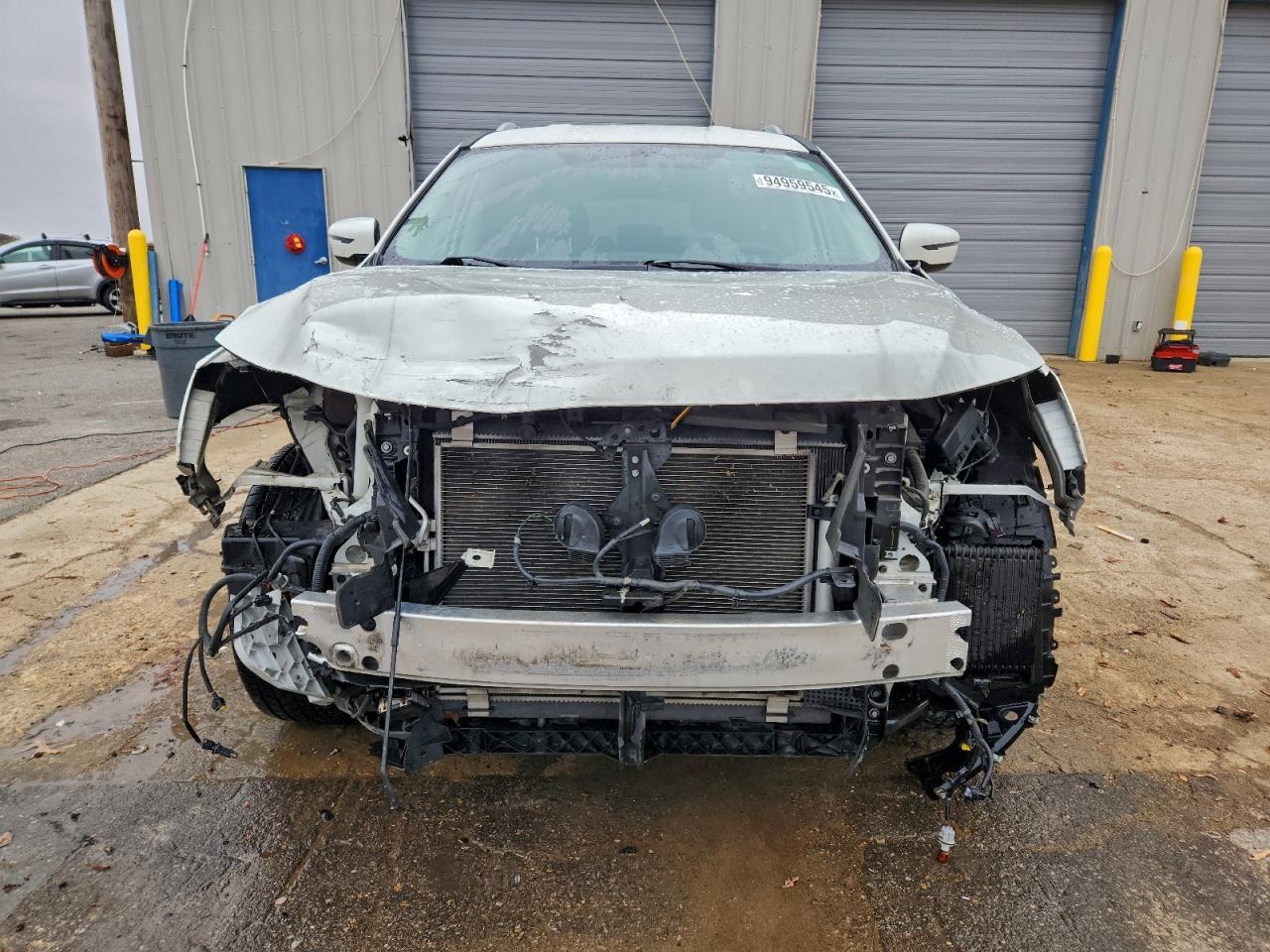 2019 Nissan Pathfinder S - Фото 5