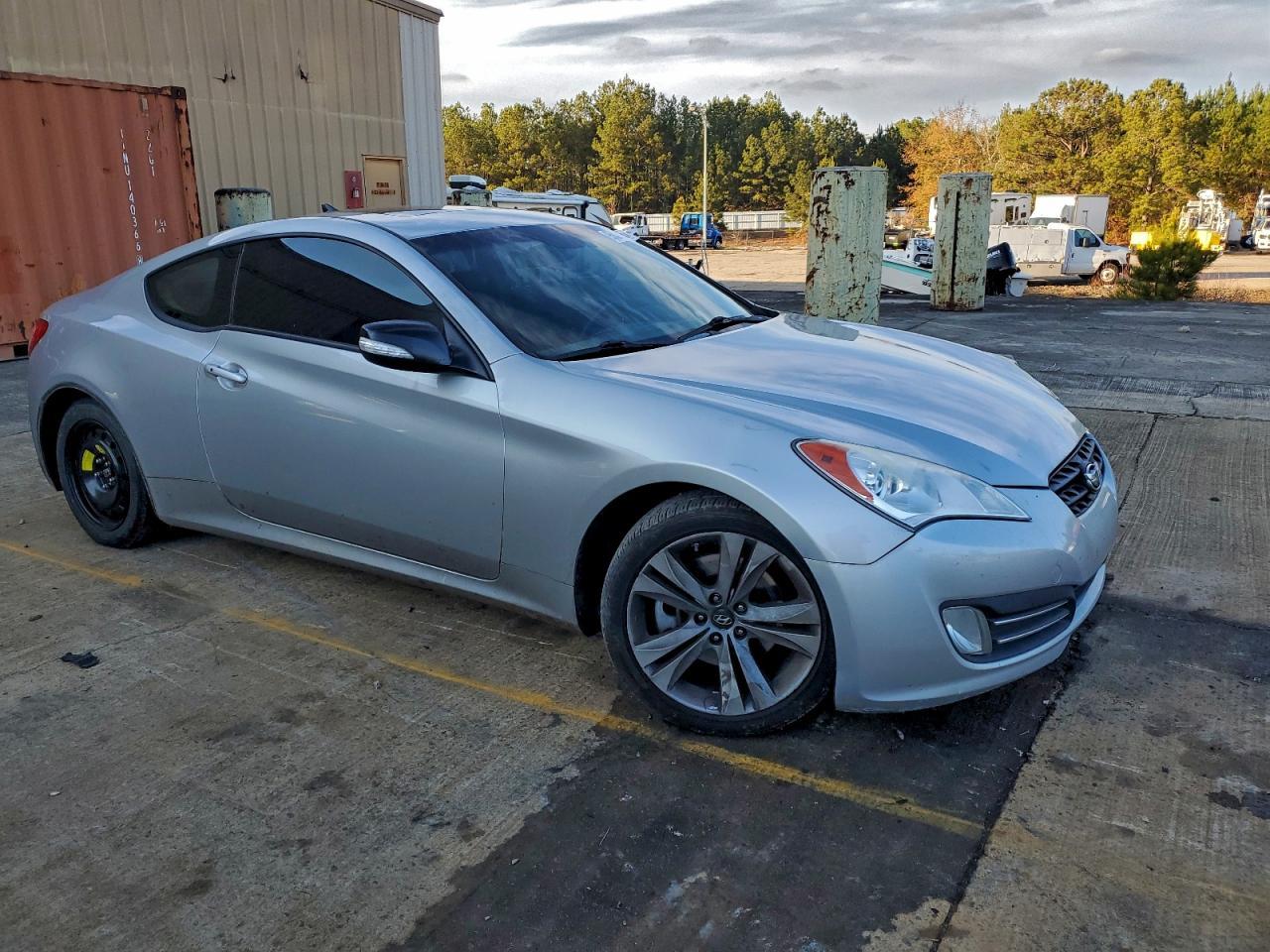 2012 Hyundai Genesis Coupe - Фото 4