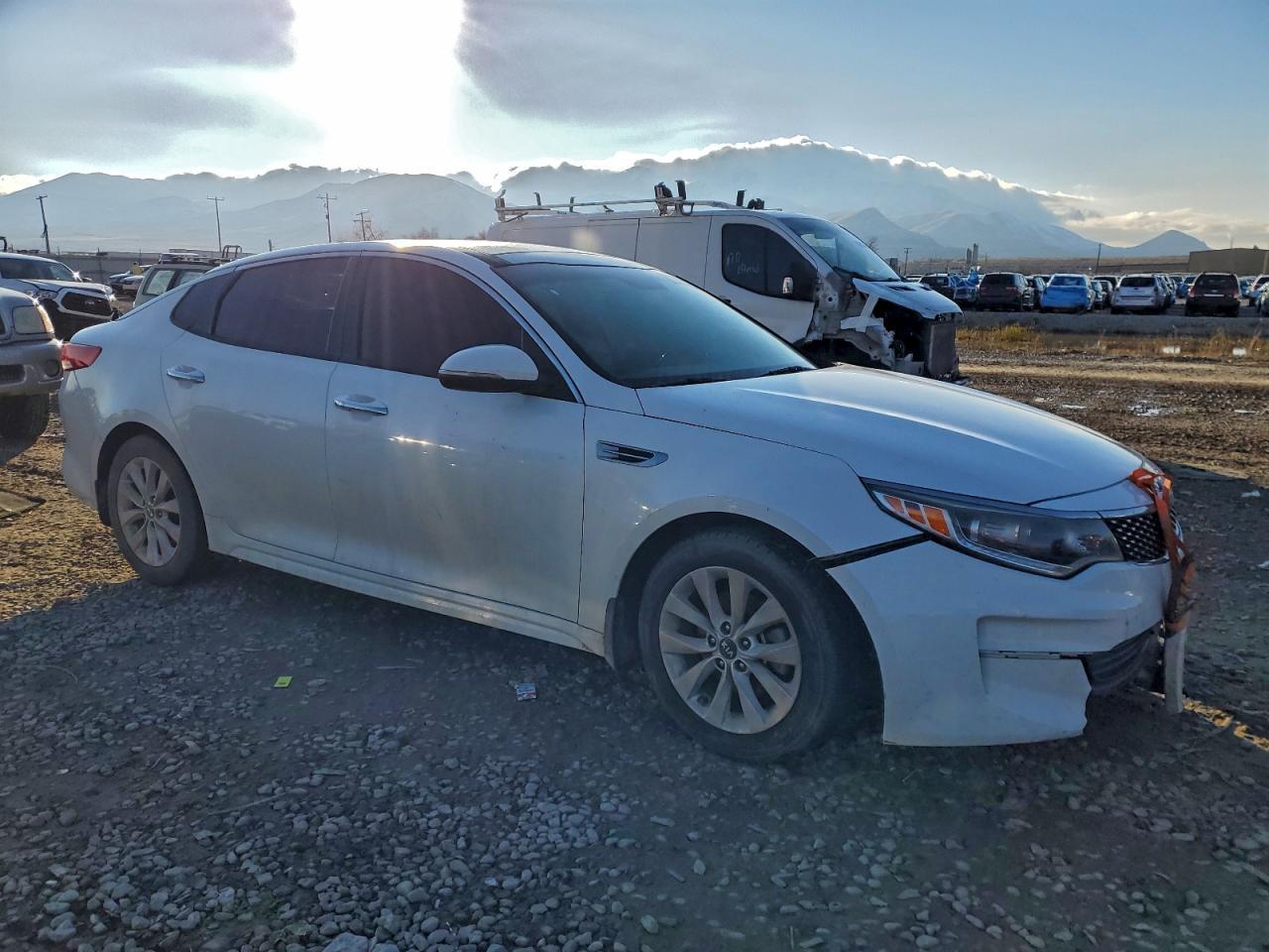 2018 Kia Optima Ex - Image 4