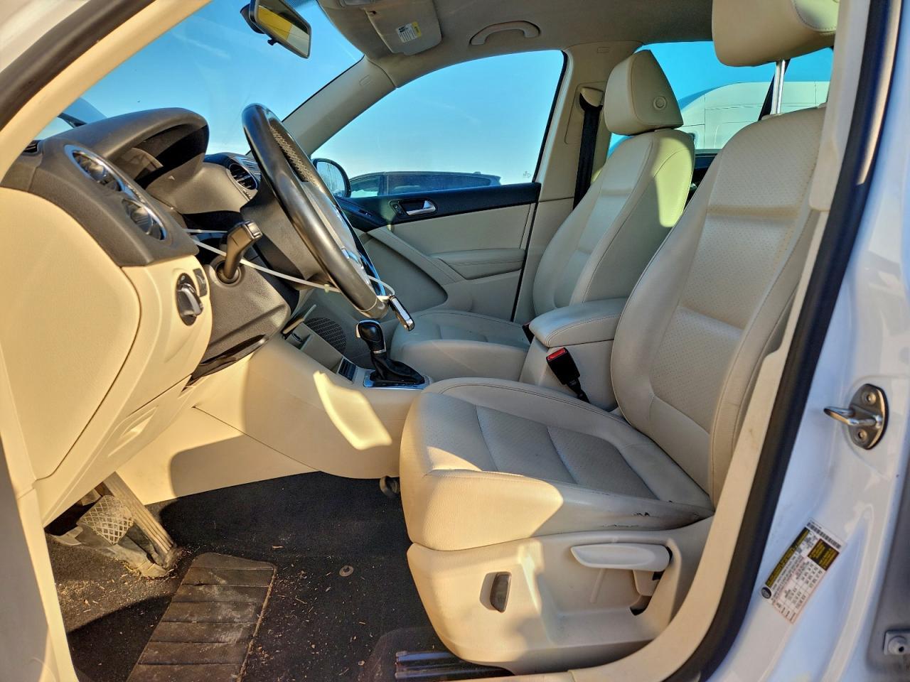 2013 Volkswagen Tiguan S - Фото 7