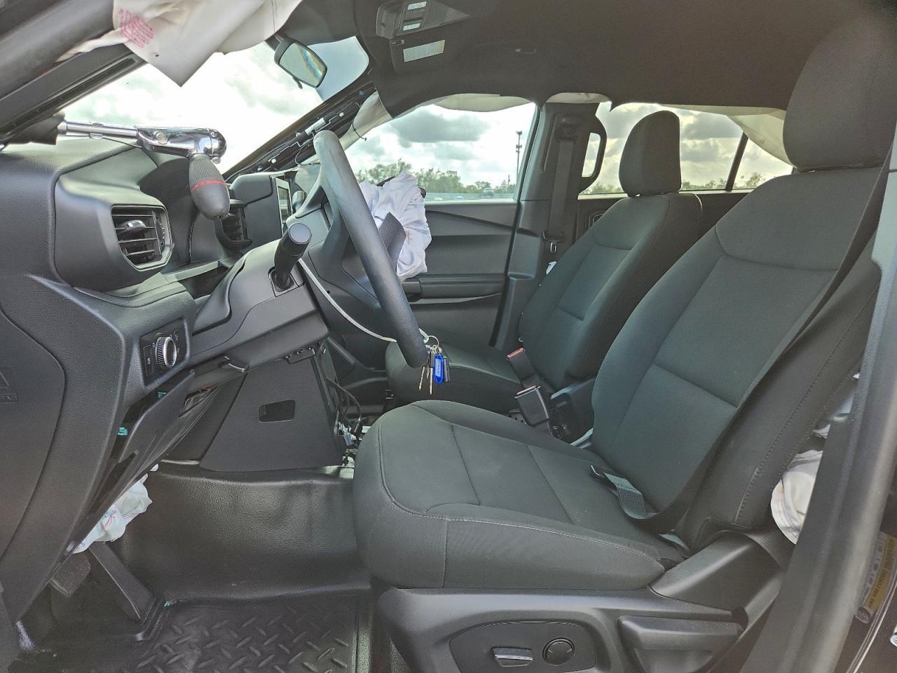 2025 Ford Explorer Police Interceptor - Image 7