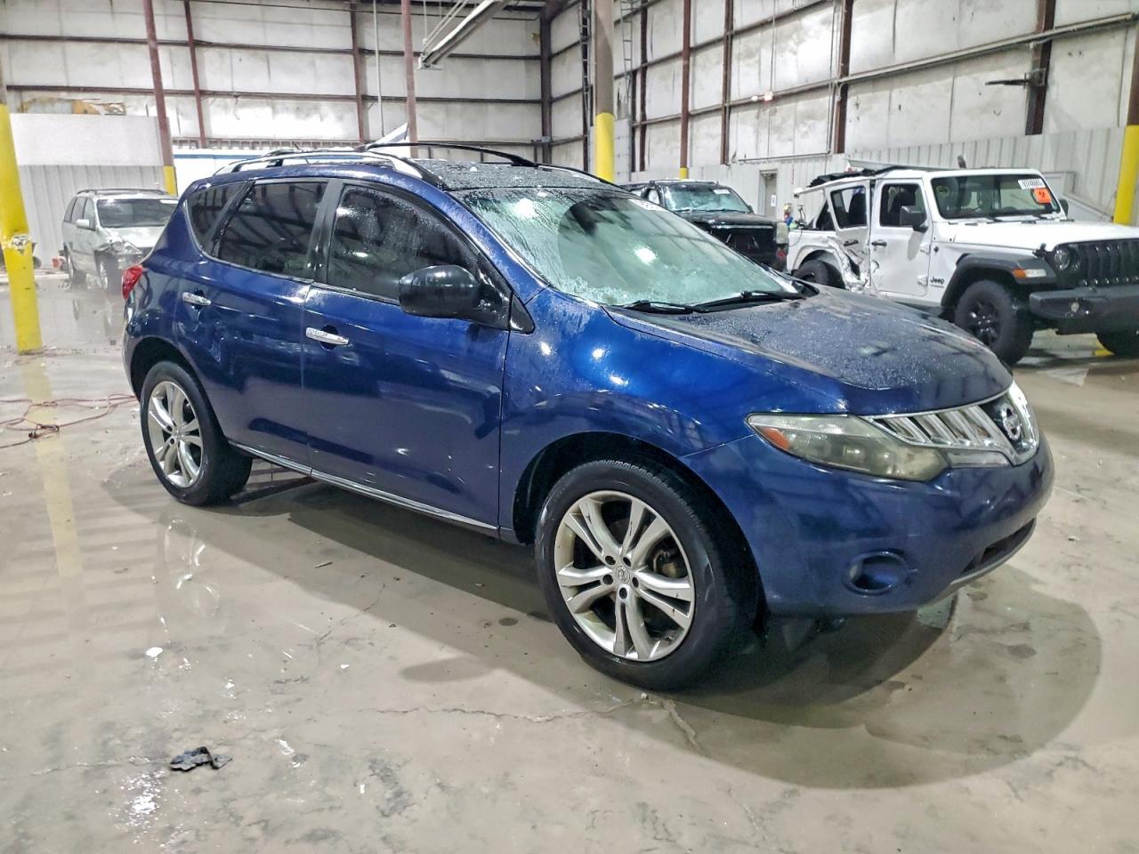 2010 Nissan Murano S - Фото 4