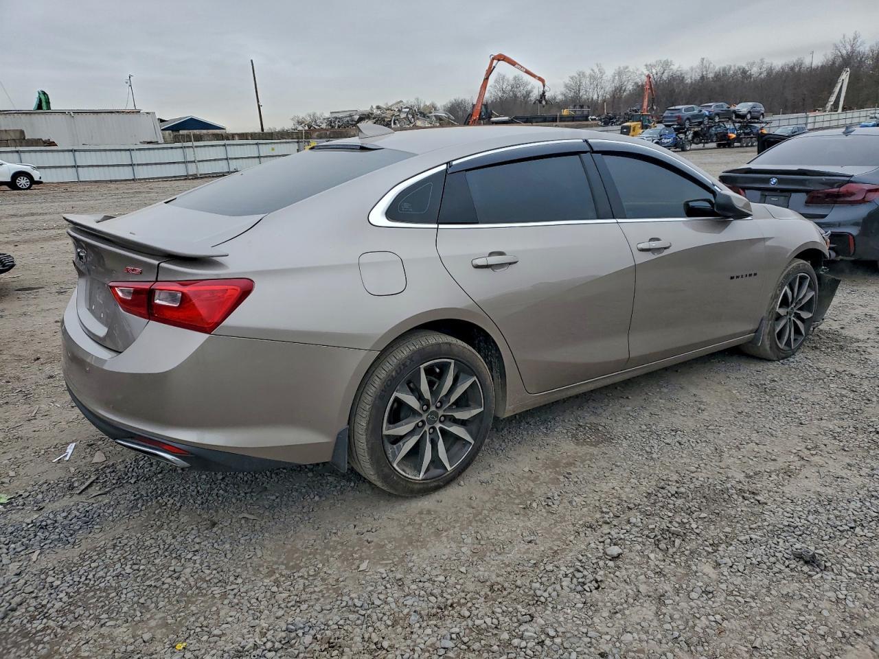2022 Chevrolet Malibu Rs - Фото 3