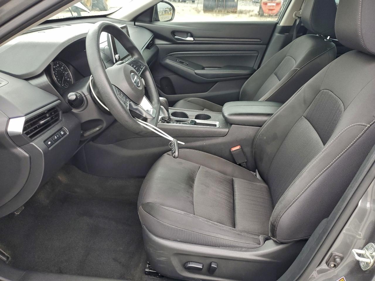 2019 Nissan Altima S - Фото 7