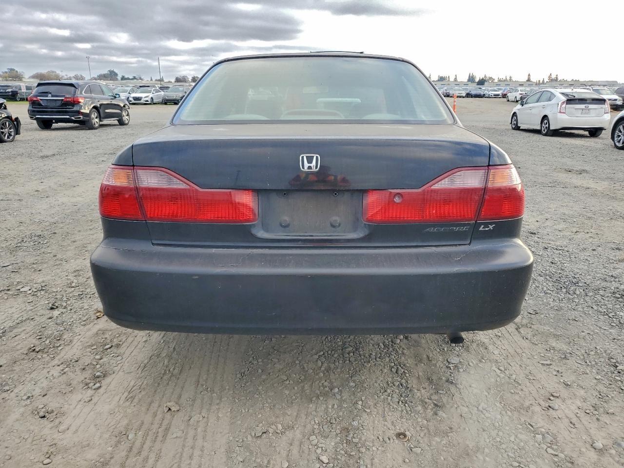 1999 Honda Accord Lx - Image 6