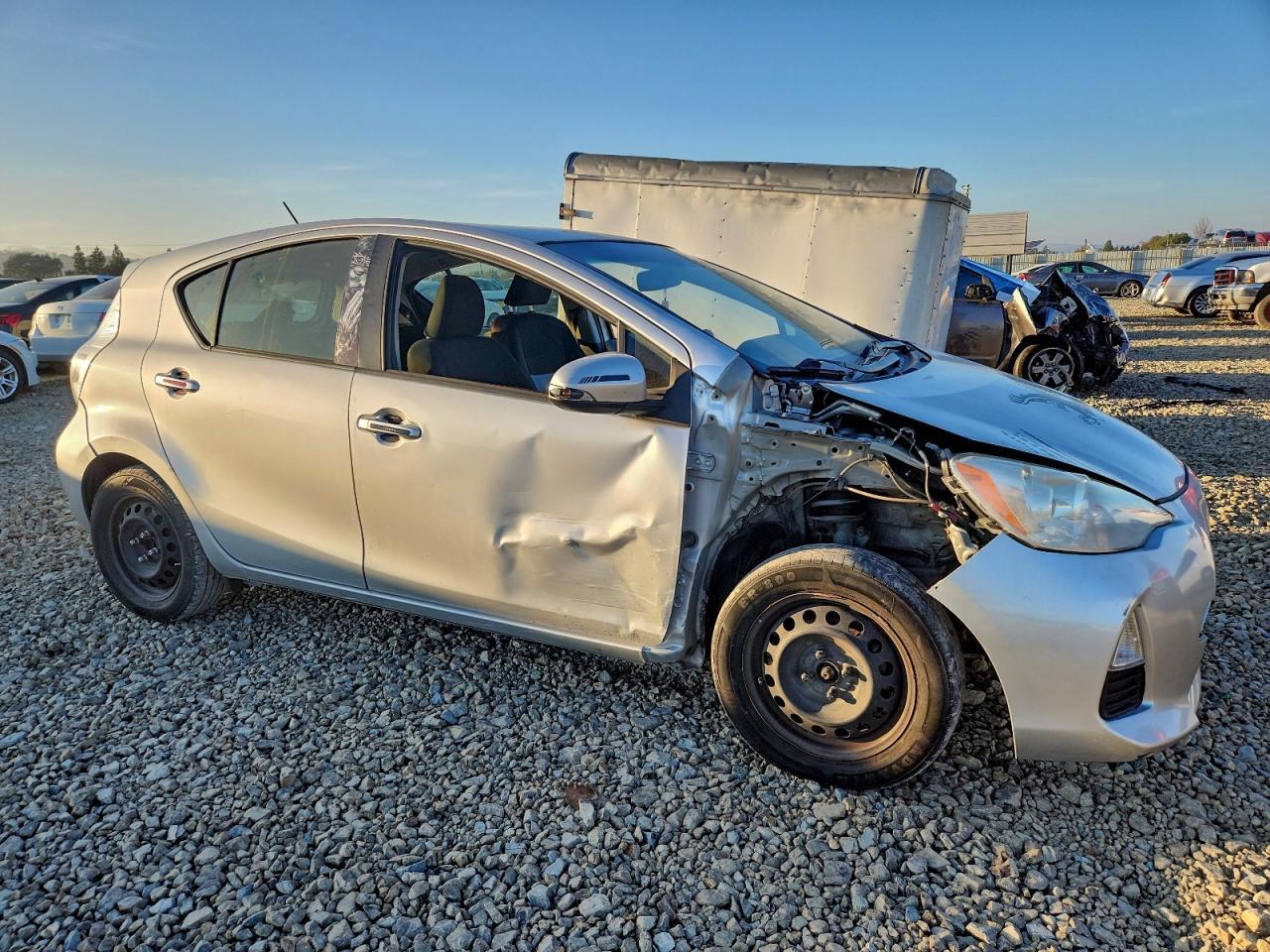 2012 Toyota Prius C - Image 4