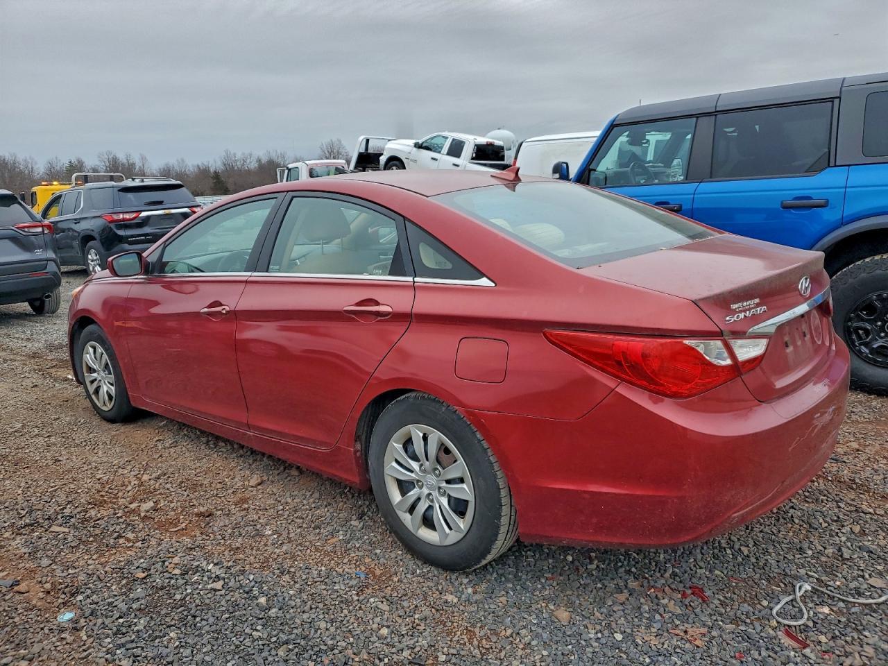 2013 Hyundai Sonata Gls - Image 2