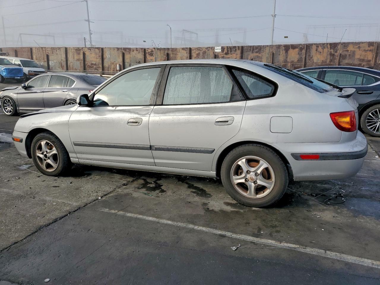 2003 Hyundai Elantra Gls - Image 2