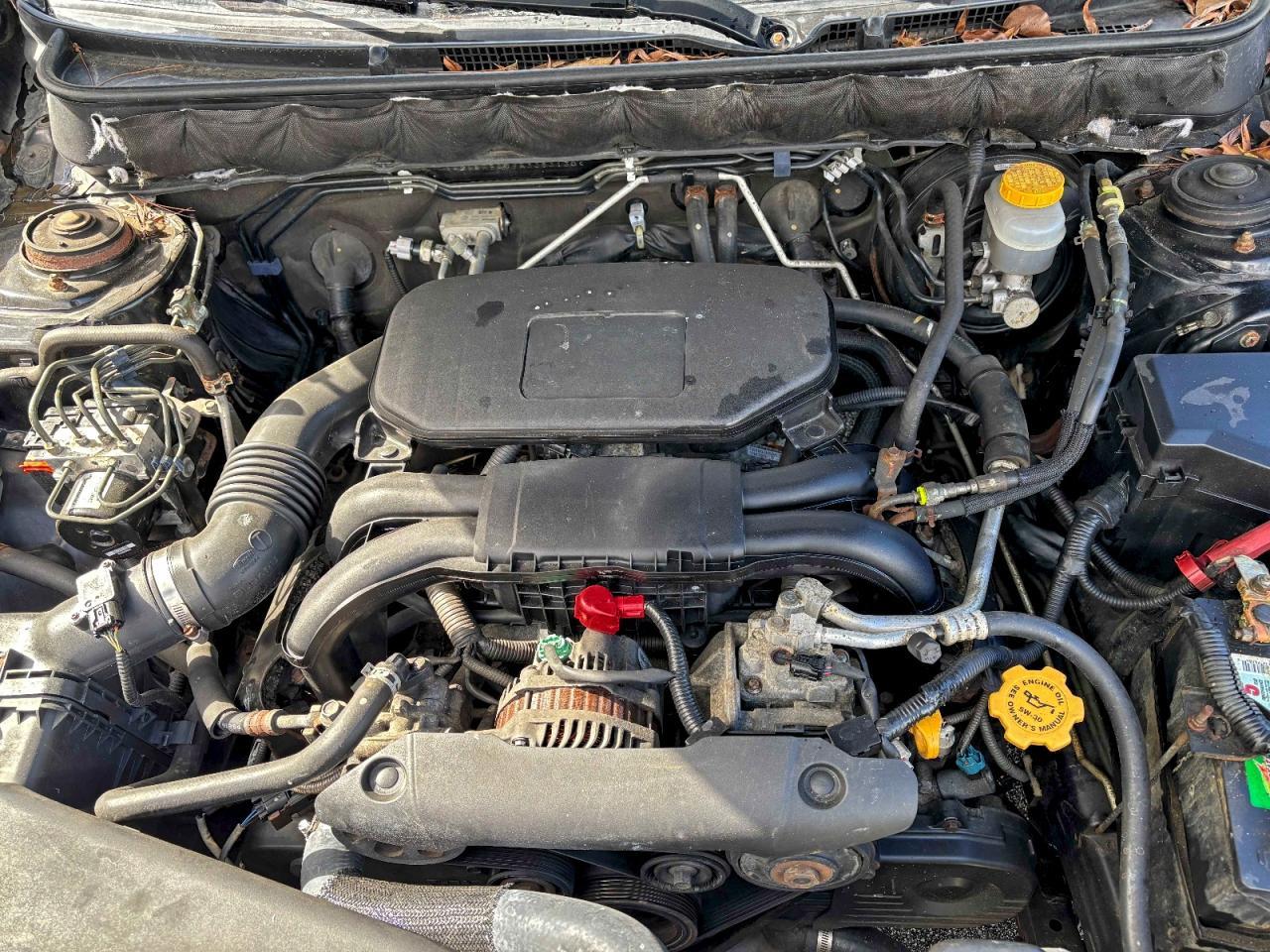 2010 Subaru Outback 2.5I - Фото 7