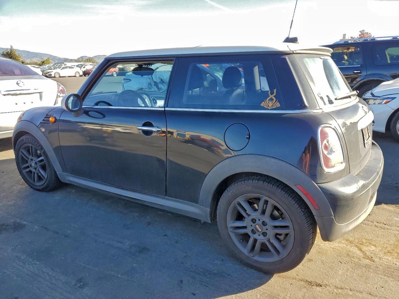 2013 Mini Cooper - Фото 2