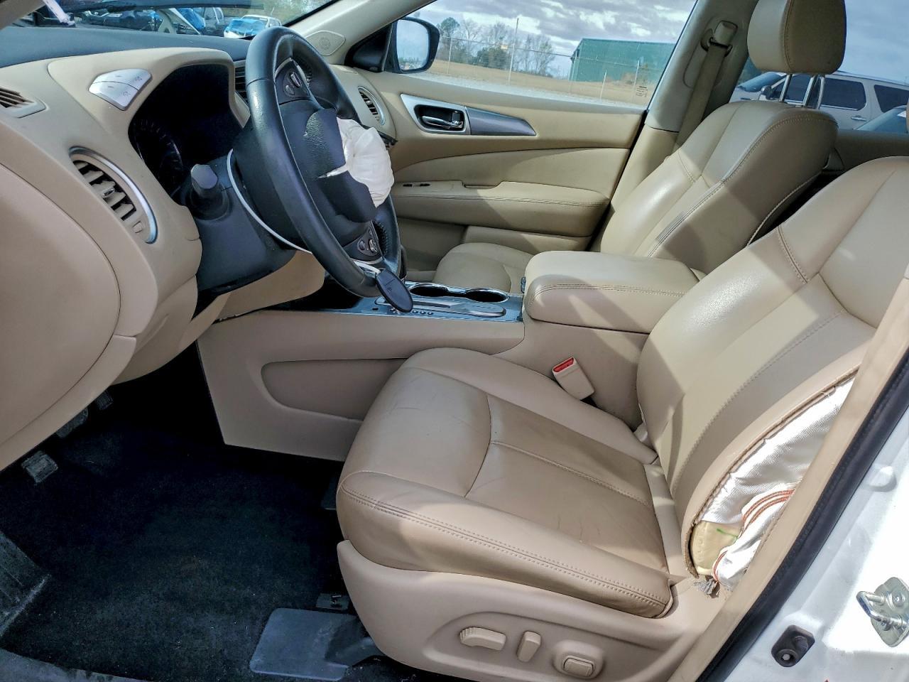 2017 Nissan Pathfinder S - Image 7